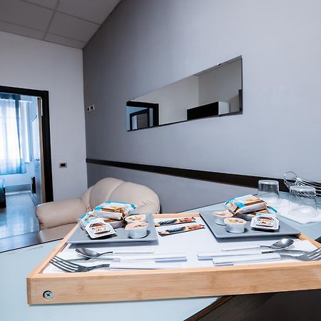 Maqueda Central Suites ปาแลร์โม ภายนอก รูปภาพ